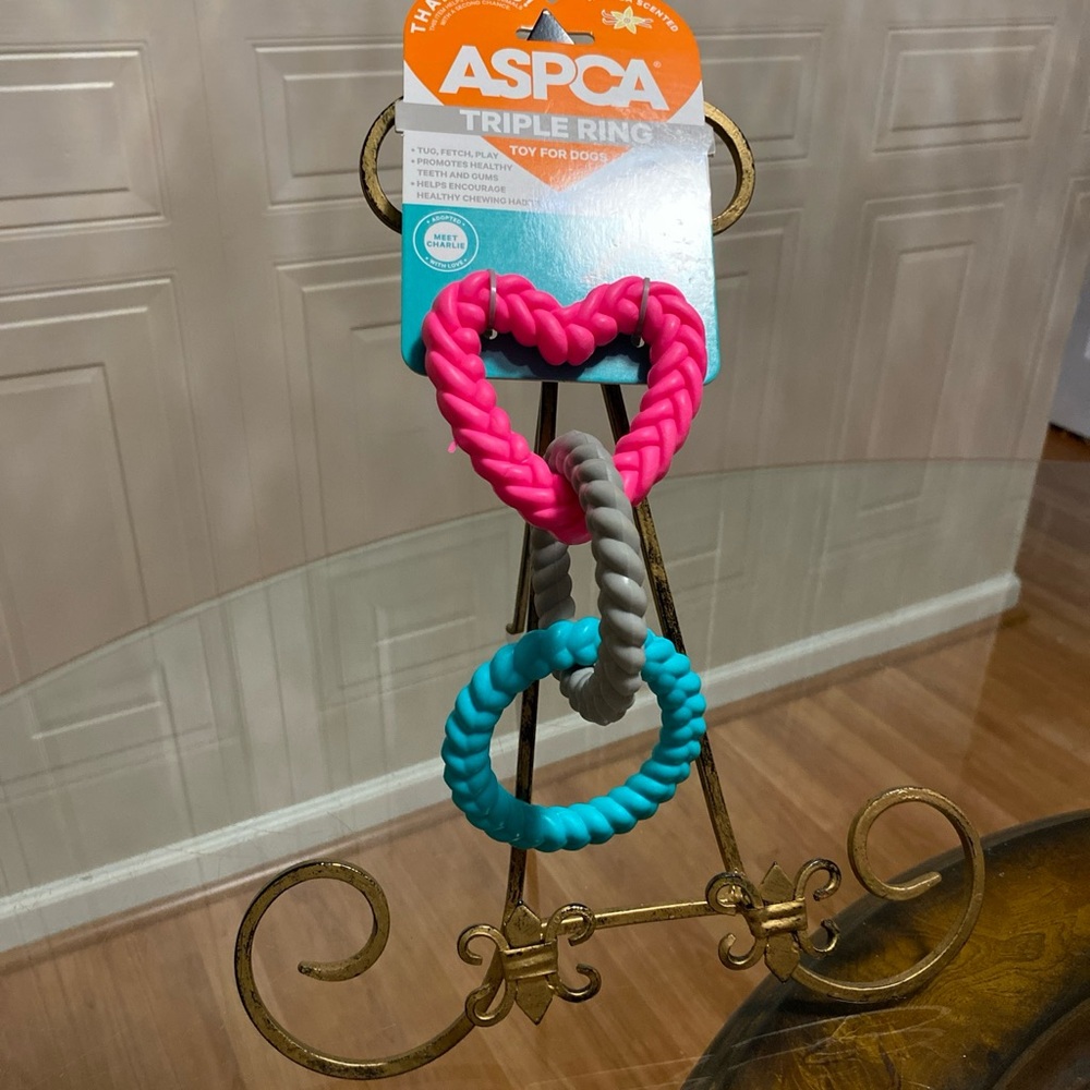 ASPCA  Dog Rubber 3-Ring Tuff Tug Dog Toy Promote Healthy Teeth And Gums